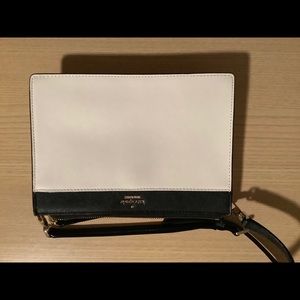 Like new Kate spade crossbody - small